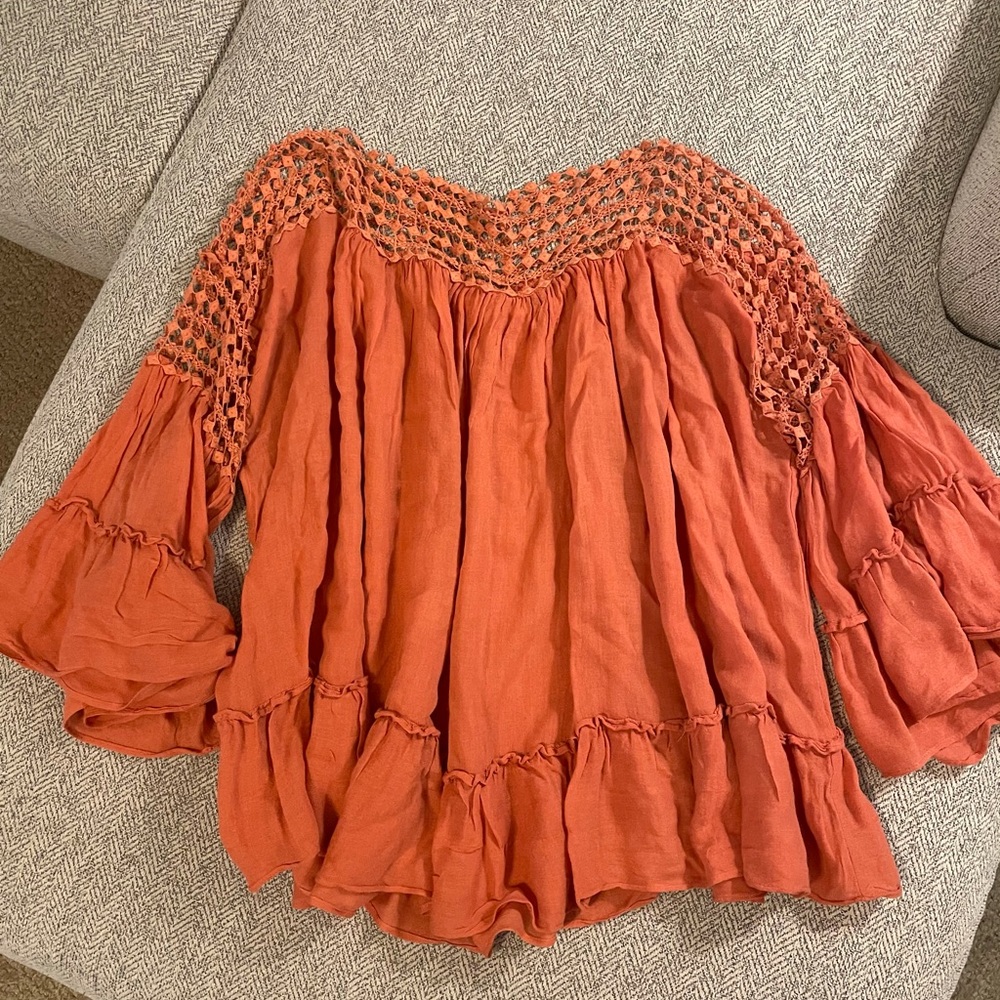 Gauzy, swing top with crochet detail